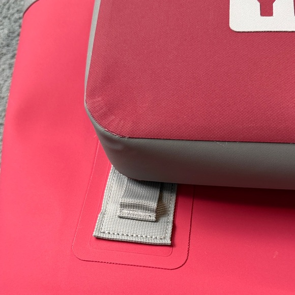 YETI Vibrant Harvest Red and Grey Tote - Picture 9 of 9